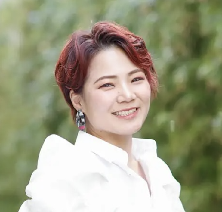 Sanae Akima / 秋間早苗